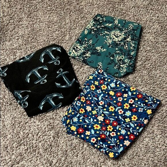 LuLaRoe Leggings - 3 pairs - Picture 1 of 3